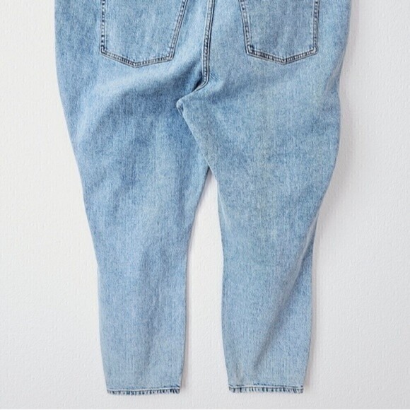 New! Abercrombie and Fitch The Skinny High Rise Jean Distressed Ripped Jeans - Picture 10 of 13